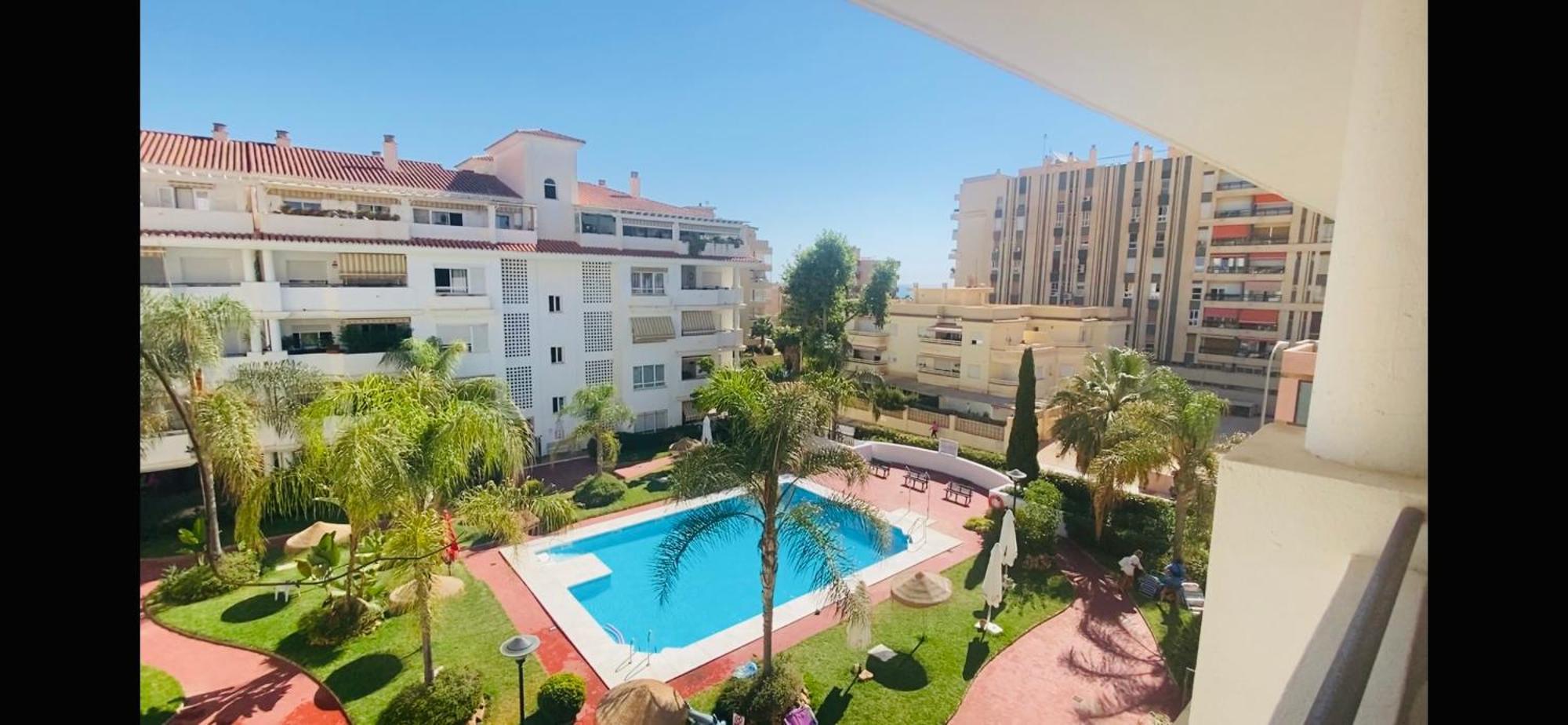 Carihuela Plaza Del Remo Apartment Torremolinos Exterior photo